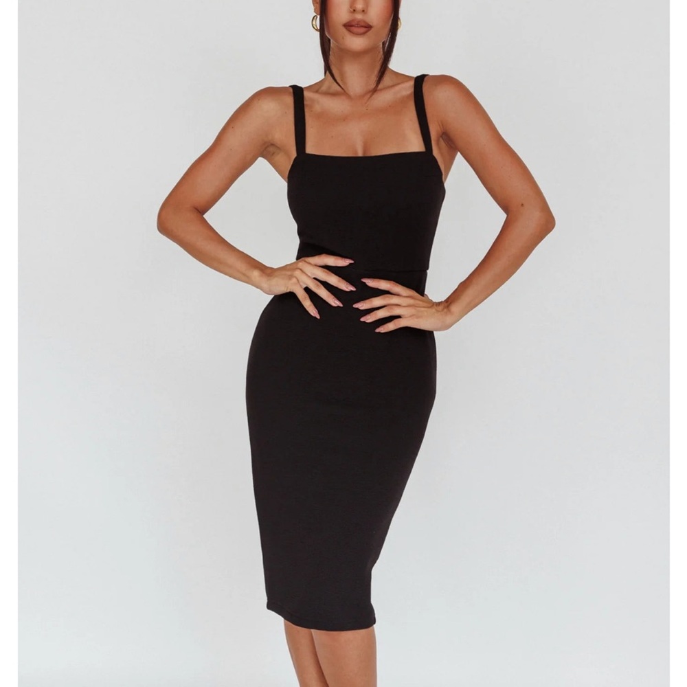 NWT Selfie Leslie Black Dress